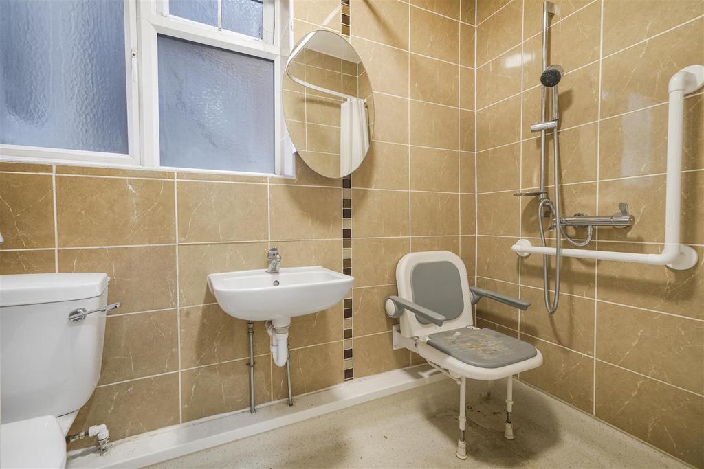 85a Tubbs Road - Fz6 RJ2 Itkc8r03 DQXGm1.jpg