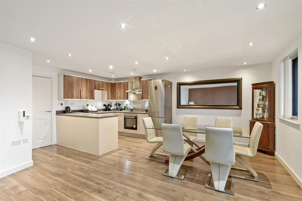 Flat 8, 72 Craven Park - V8d Fet4 Ove Hcdo Ybqktu.jpg