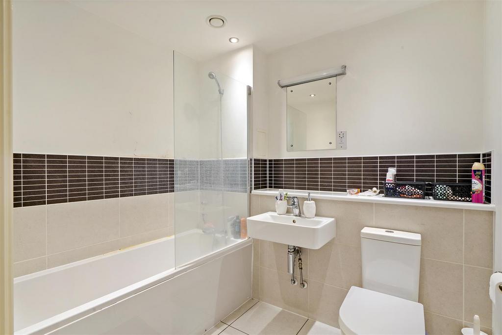 Flat 8, 72 Craven Park - x Jcp Vk9 UU7kq TOzp Kh FQ.jpg