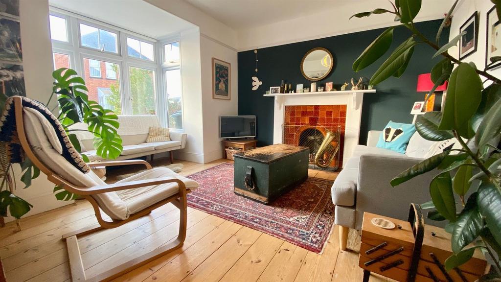 Barton Lane, Braunton EX33 3 bed terraced house for sale £375,000