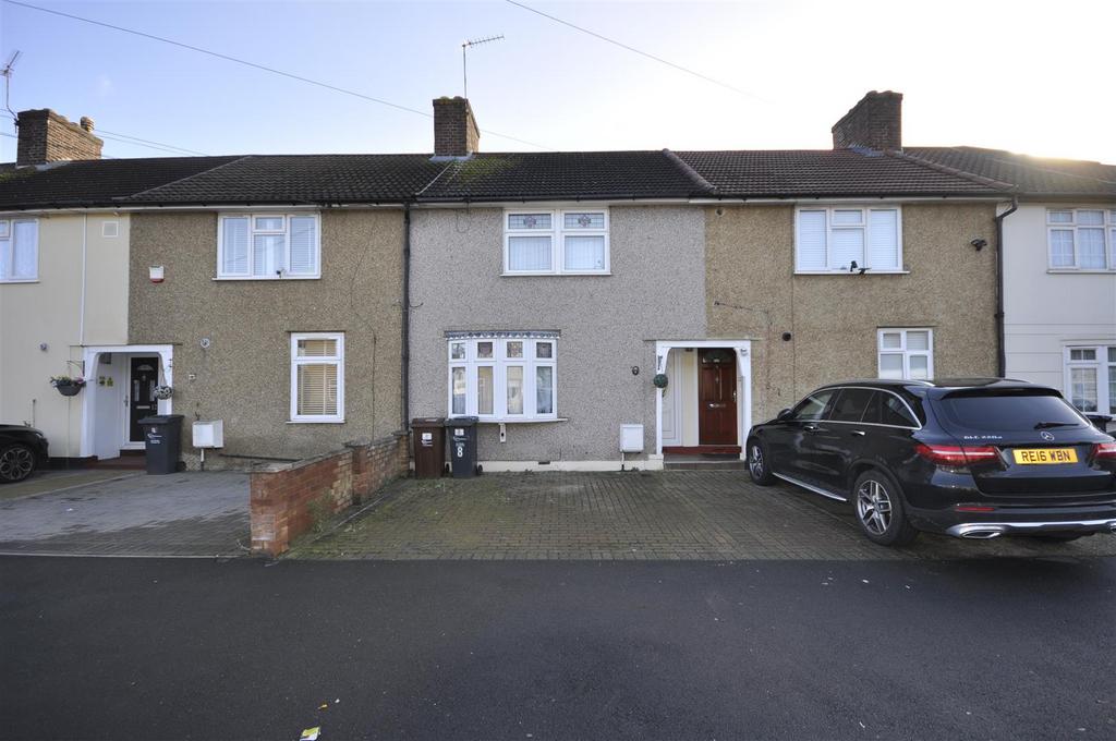 Barnmead Road, Dagenham 3 bed terraced house £1,800 pcm (£415 pw)
