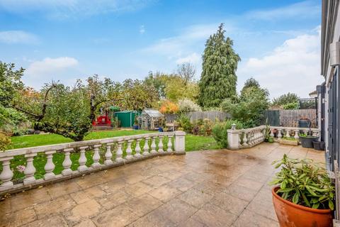 108 Shottery Road, Stratford-upon-avon, CV37 9QB