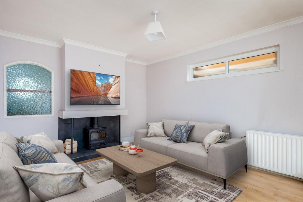 108 Shottery Road-8.jpg