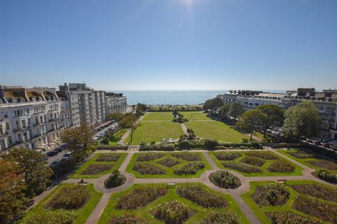 2 bedroom flat for sale, Terrace Road, St. Leonards-On-Sea