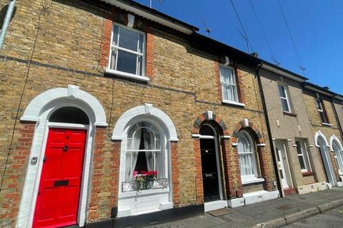 2 bedroom house to rent - Christchurch Crescent, Gravesend
