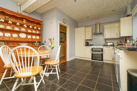 3 bedroom detached bungalow for sale, Ochiltree Road, Hastings