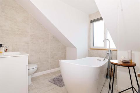 6 Stopham Close, Worthing, BN14 7QE