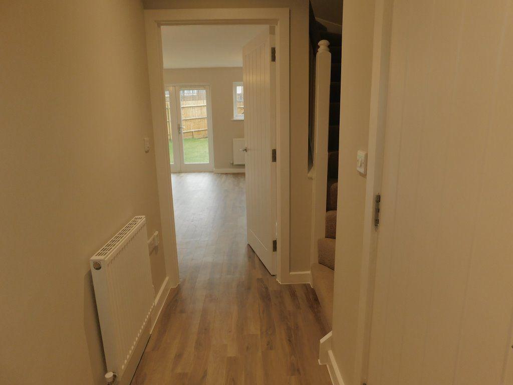 Hill, Robertsbridge 4 bed house to rent £1,800 pcm (£415 pw)