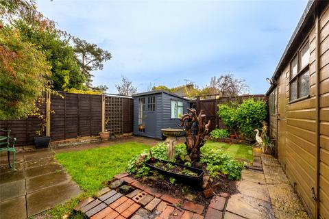 39a Holland Road, Oxted, RH8 9AU
