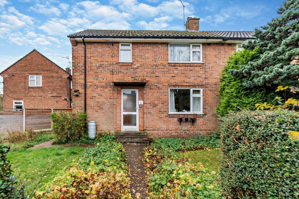 Woodfield Close, Harrogate, HG1 4ND 3 bed house for sale £190,000
