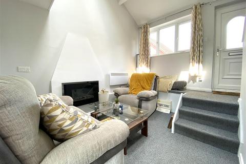1 bedroom terraced house to rent - The Ridings, Bicton Heath, Shrewsbury