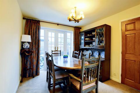 2 Carlin Close, Breaston, Derby, DE72 3EJ