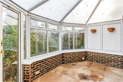 42 Chalkpit Lane, Oxted, RH8 0NE