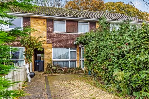 84 Greenacres, Oxted, RH8 0PB
