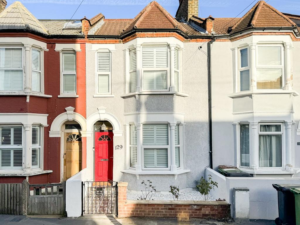 Leahurst Road, Hither Green, London, SE13 3 bed terraced house for sale
