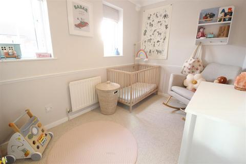 43 Badgers Close, Hertford, SG13 7UU