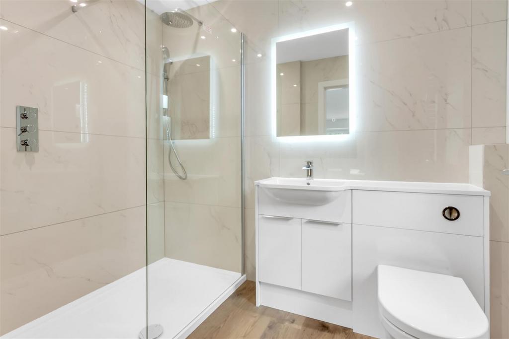 Bedroom Two Ensuite