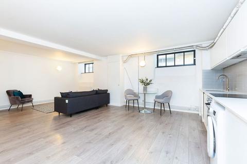 undefined, E8