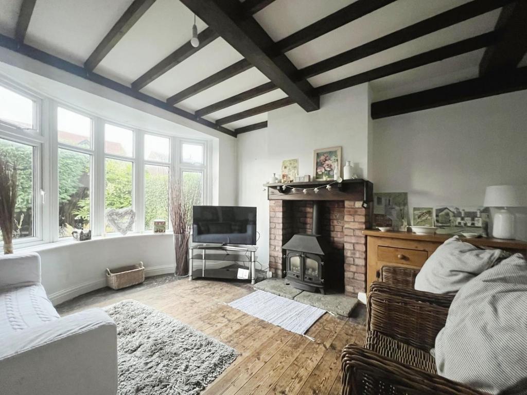 Brookfield Street, Leigh 3 bed semidetached house £195,000