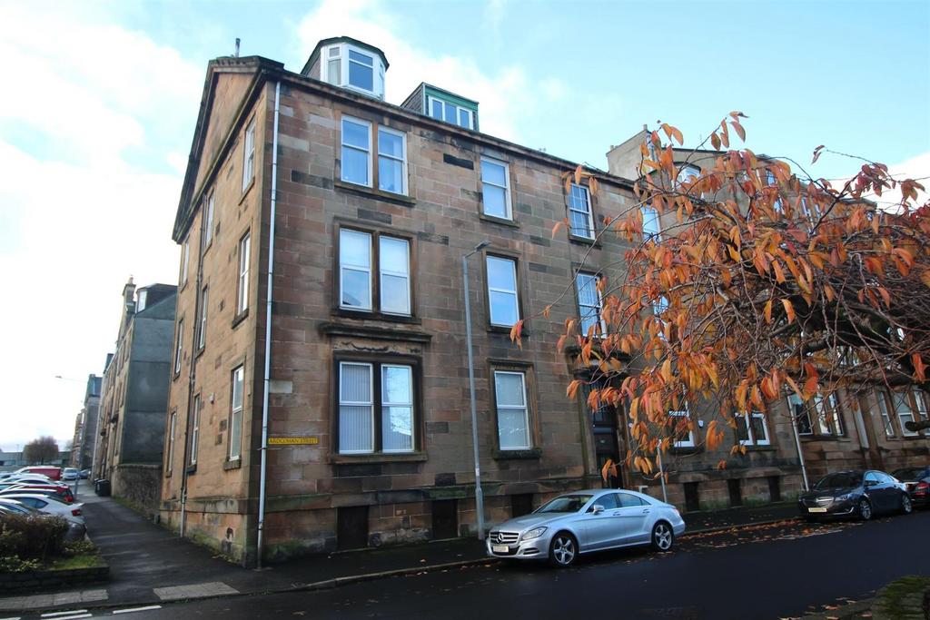 Ardgowan Street, Greenock 2 bed flat for sale £110,000