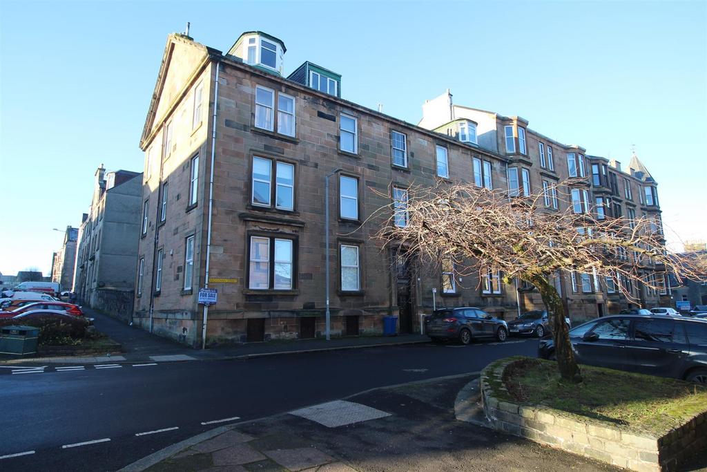 Ardgowan Street, Greenock 2 bed flat for sale £105,000