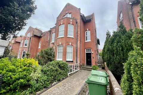 3 bedroom apartment to rent - Helena Road, Southsea