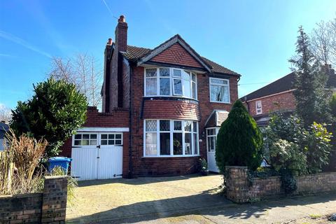 4 bedroom detached house for sale, Rochester Road, Urmston, Manchester, M41