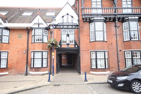 2 bedroom apartment to rent - St Francis Court, Shefford, SG17