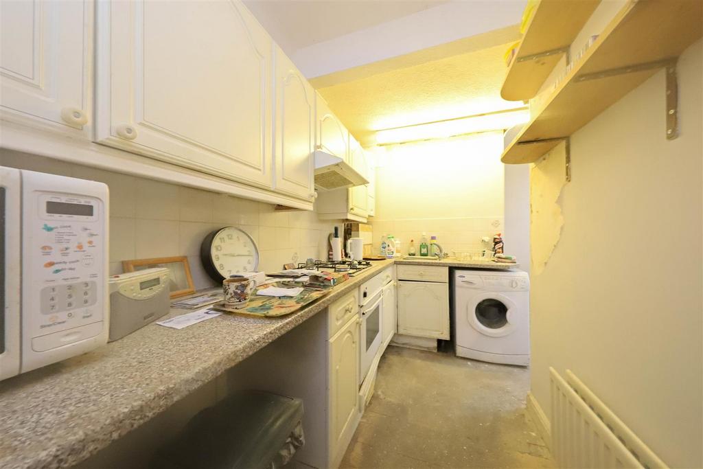 Nicholas james cleveland kitchen .jpg