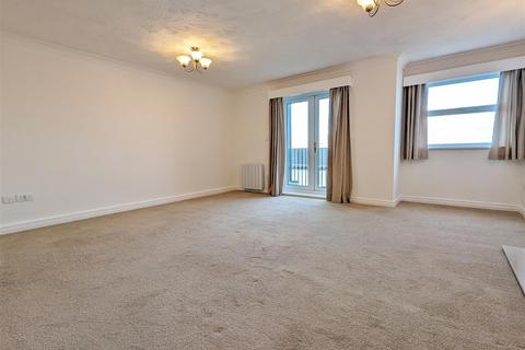 2 bedroom flat for sale, Palmetto View, Poachers Trail, Lytham