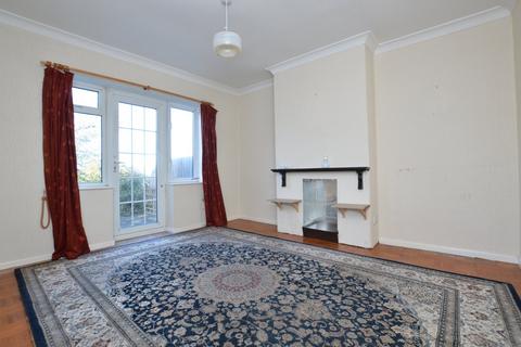6 Friars Close, Cheltenham, GL51 3DU