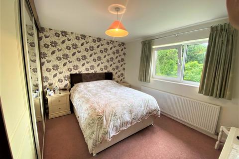 5 Eastmere, Swindon, SN3 6JY