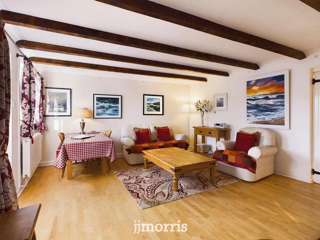 Cottage Lounge/Diner