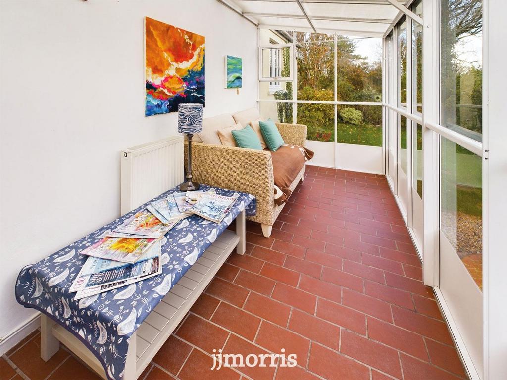 Cottage Sun Room