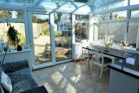 65 Coronation Road, Wroughton, Swindon, SN4 9AT