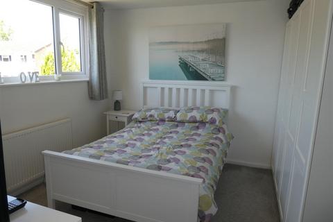 16 Tryon Close, Swindon, SN3 6HG