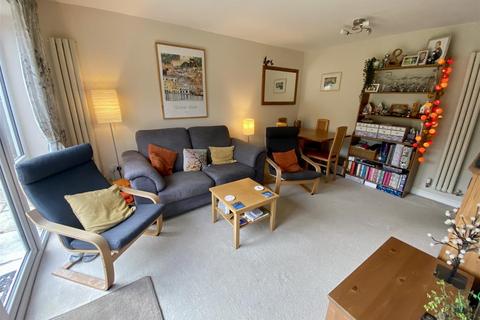 22 The Chesters, Westlea, Swindon, SN5 7DB