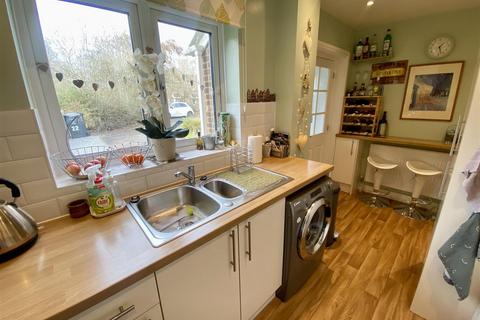 22 The Chesters, Westlea, Swindon, SN5 7DB