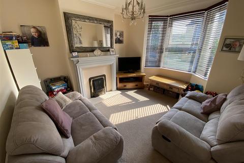5 Springfield Road, Swindon, SN1 4EP