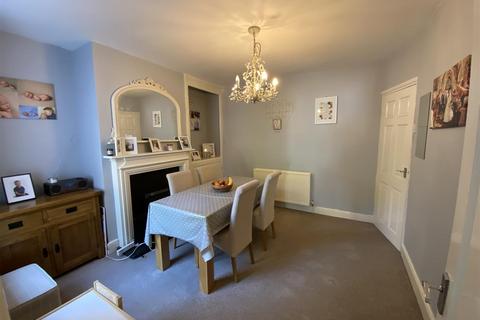 5 Springfield Road, Swindon, SN1 4EP