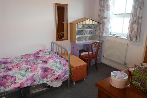 71 Pasture Close, Swindon, SN2 2UJ