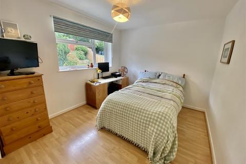 29 Bankside, Swindon, SN1 4JZ
