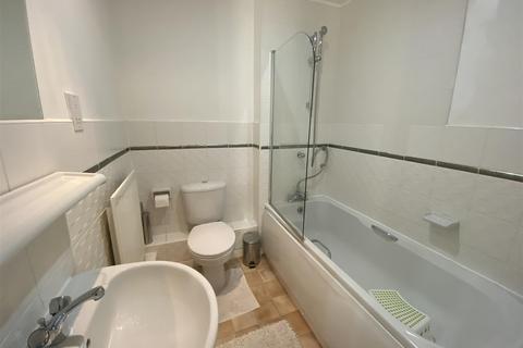 155 Brunel Crescent, Swindon, SN2 1FE