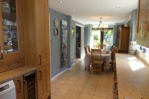 10 Anise Close, Swindon, SN2 2SQ