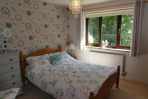 10 Anise Close, Swindon, SN2 2SQ