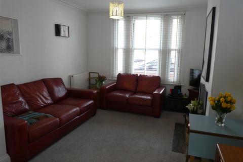 12 Lethbridge Road, Swindon, SN1 4BY