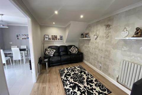 28 Wagtail Close, Swindon, SN3 5BL