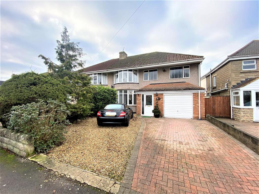 Northern Road, Swindon SN2 4 bed semidetached house £375,000