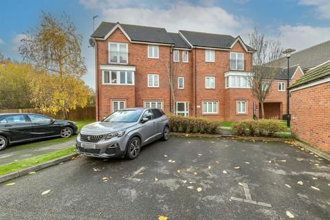 Apartment 13, 7 Pineacre Close, West Timperley, Altrincham, WA14 5YE