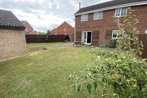 43 Wagtail Close, Swindon, SN3 5BL